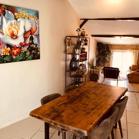 Appartement Au Dernier Etage Avec Terrasse Et Belle Vue Sur Nature Environnante Roujan Ngoại thất bức ảnh
